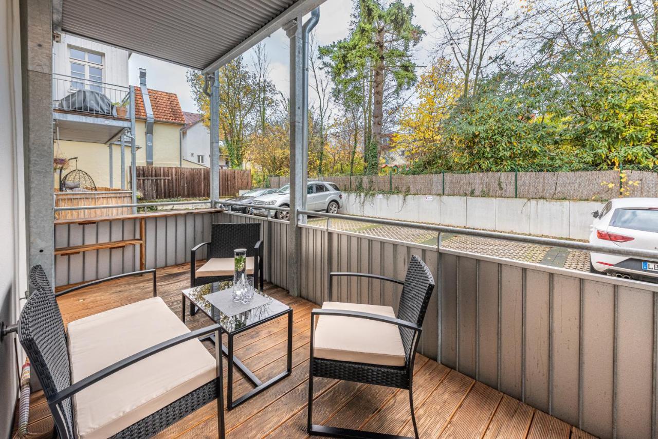 Vivid Luxury Apartment Ludwigsburg - Bluehendes Barock-Forum-Schloss-Modern エクステリア 写真